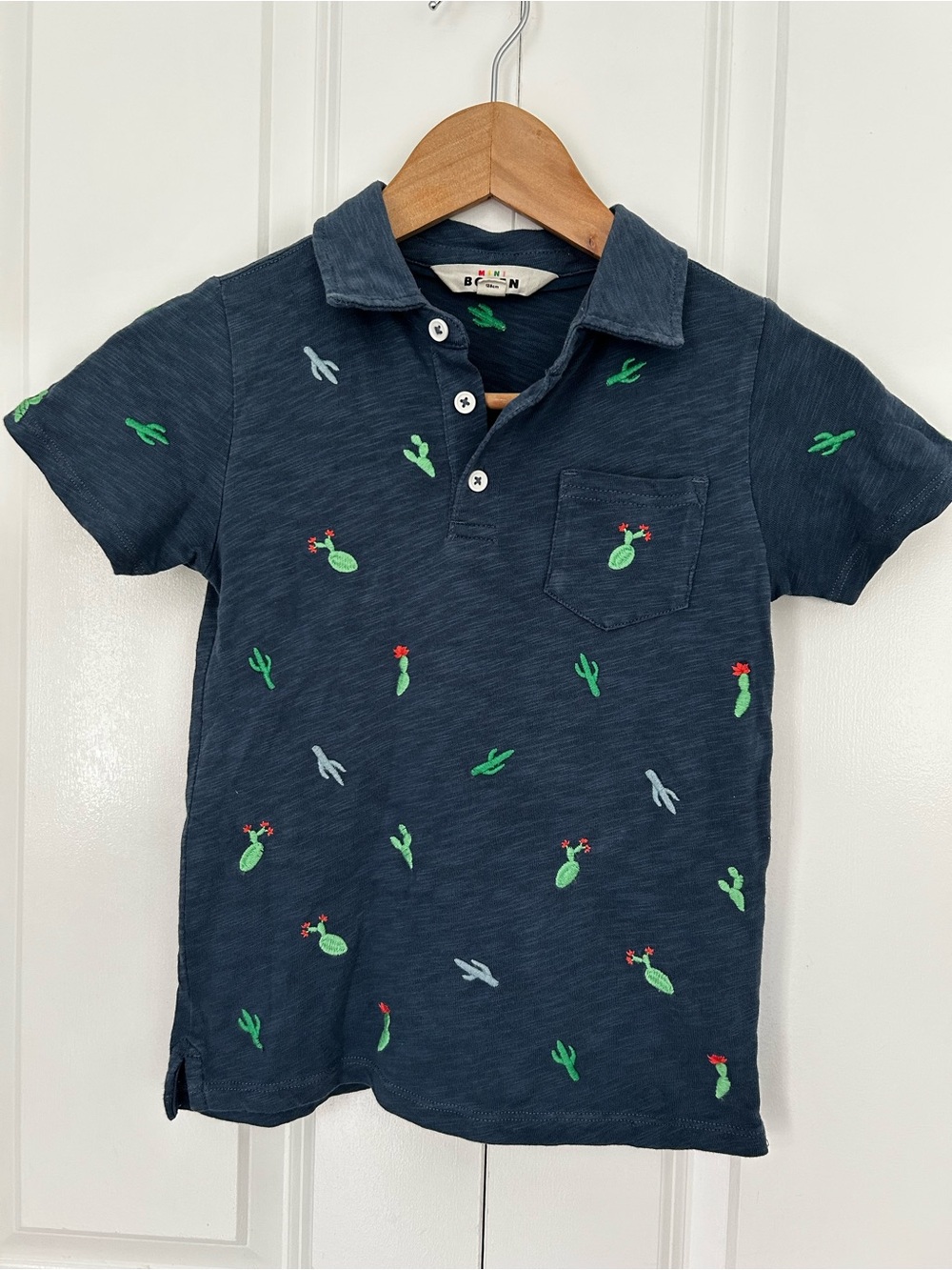 Mini Boden Boys short Sleeve Polo Shirt 7-8 years navy with embroidered cactus